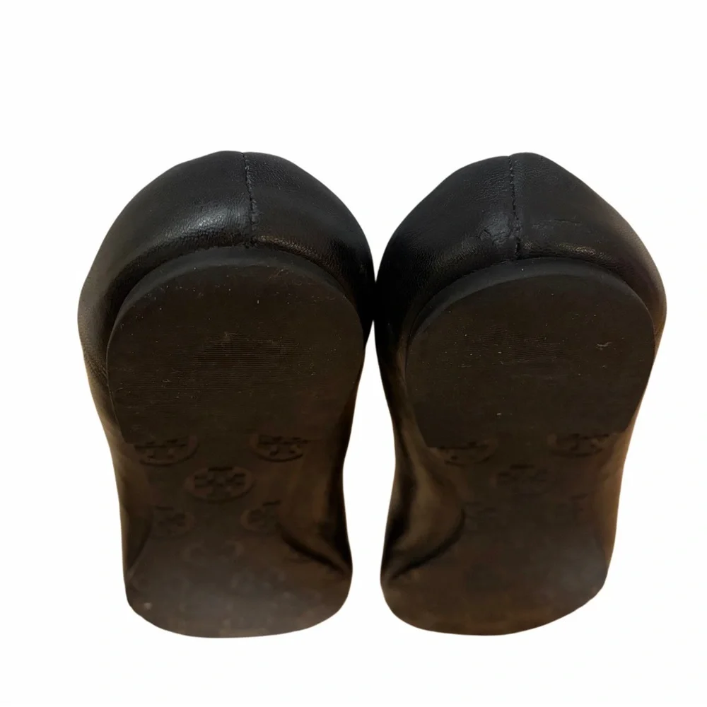 Tory Burch Black Leather Ballet Flats with Gold Logo Medallion‎